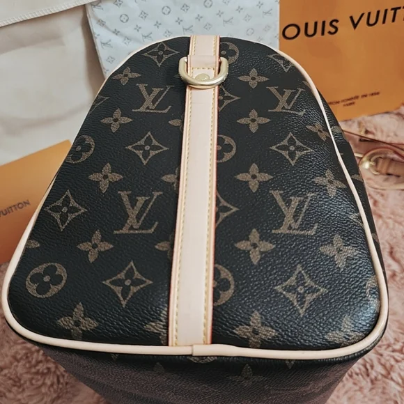 Louis Vuitton Monogram Brown Handbag - Picture 5 of 9